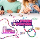 Pulseras y Collar con 320 Stickers 5a+ ( Sticki Rolls)