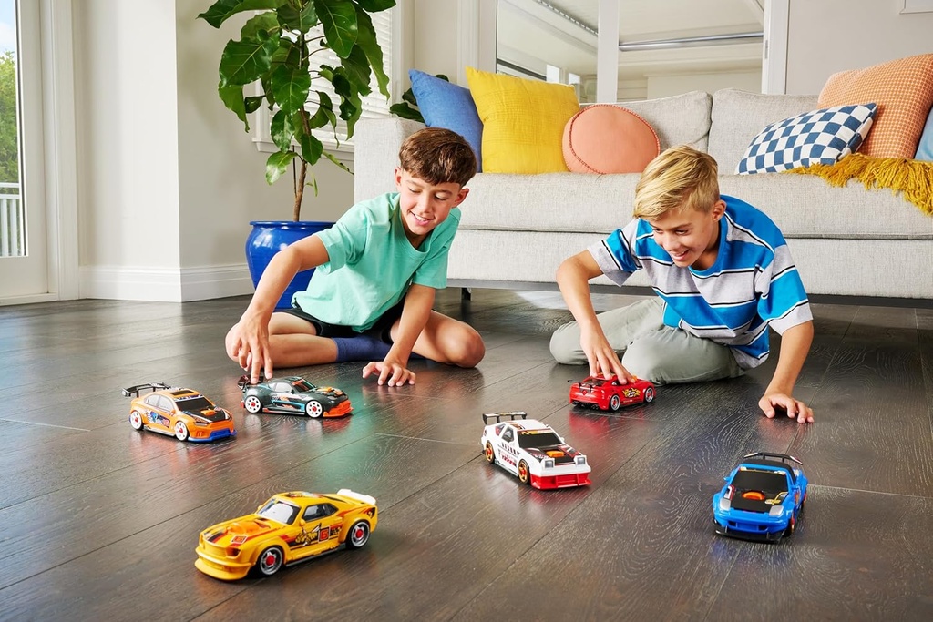 Carro Armable Metal Machines 37Pzs y 25 Sorpresas 4a+ ( Surtido de 3 - Se venden por separado)