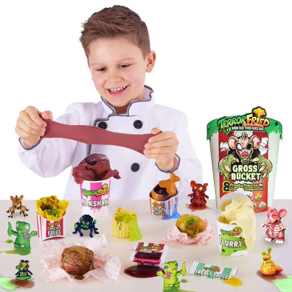 Figuras Terror Fried Balde para Vomitar Set/8 5a+