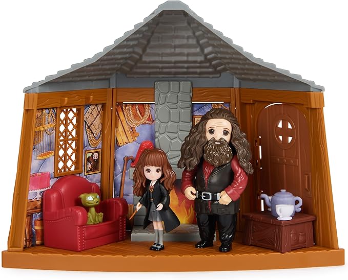 Figuras de Harry Potter con la Cabaña de Hagrid 6a+
